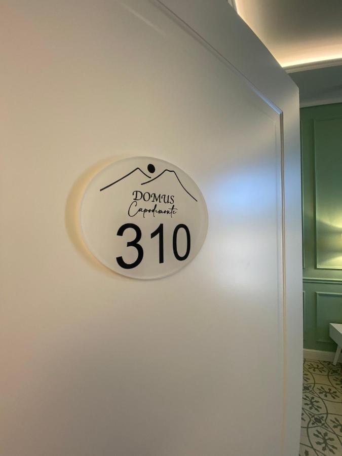 Domus Capodimonte Hotell Neapel Exteriör bild